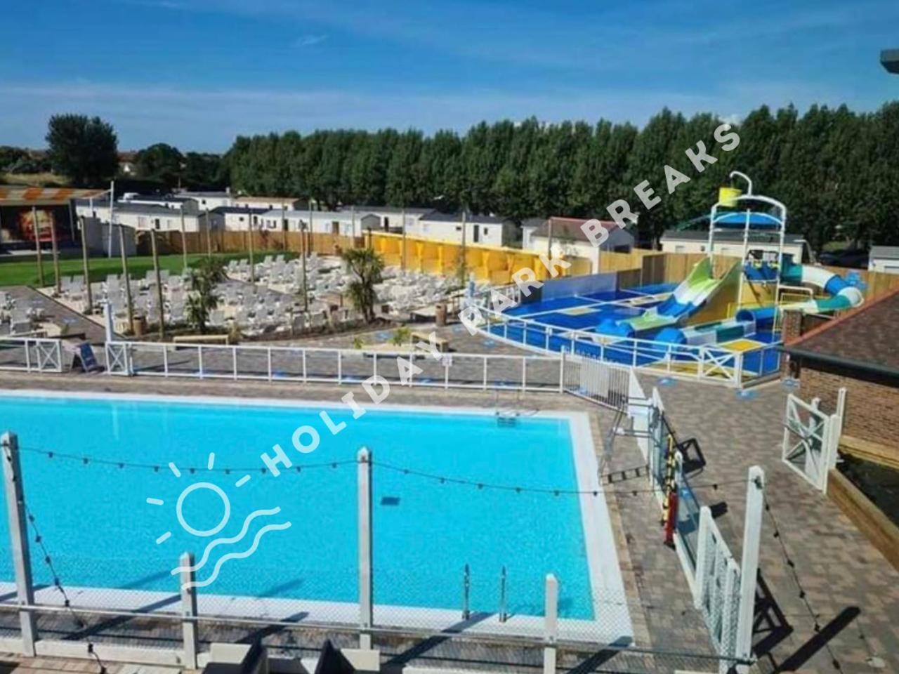 Haywood - 3 Bed Pet Friendly Holiday Home At Seal Bay Selsey Exterior foto
